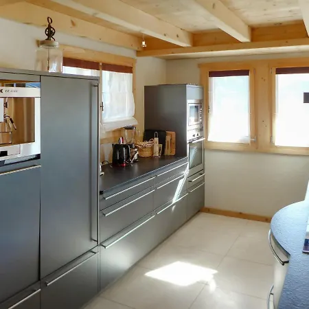 De L'au Apartman