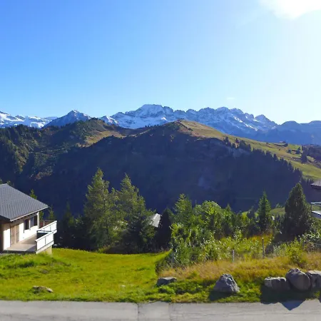 De L'au Apartman Les Crosets